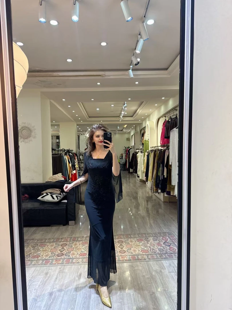 2025年自家原创设计高气质百搭重工韩版时尚女款流行长连衣裙