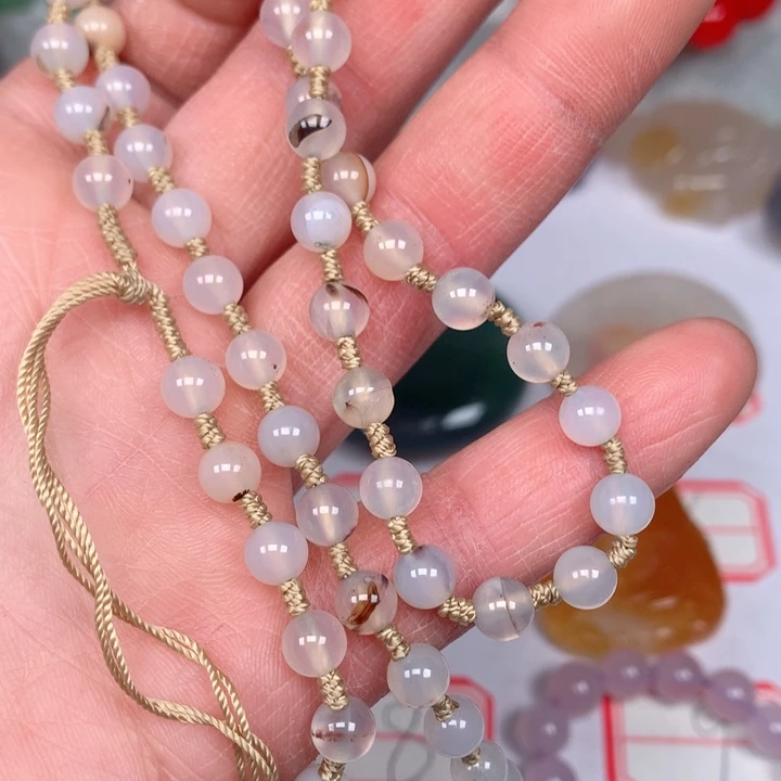 玛瑙/玉髓颈饰未镶嵌误**间