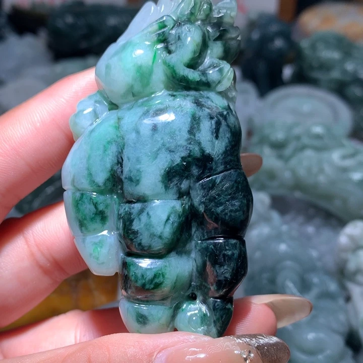 翡翠未镶嵌颈饰保真天然A货翡翠