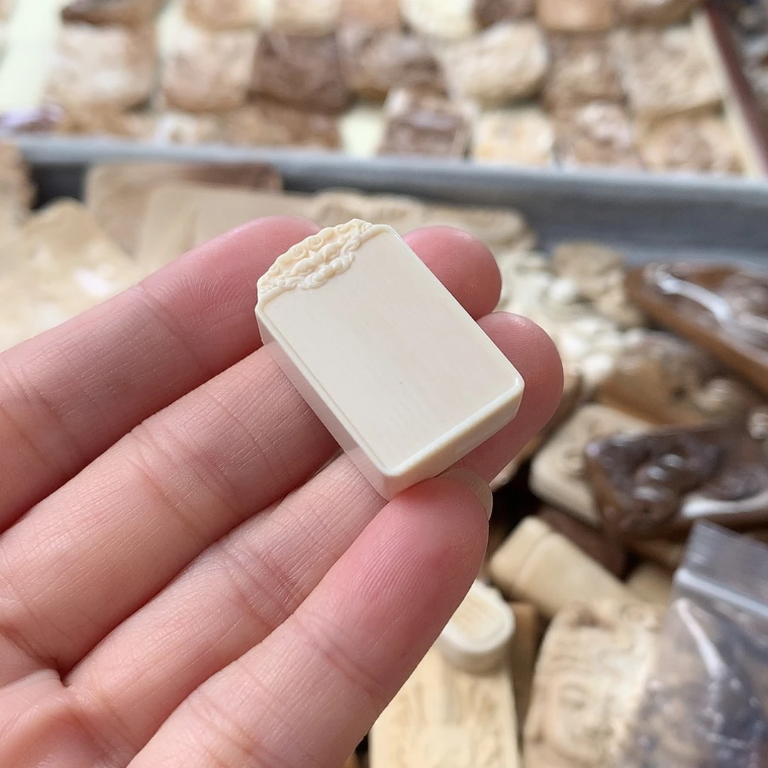 泥塑不打孔联系客服