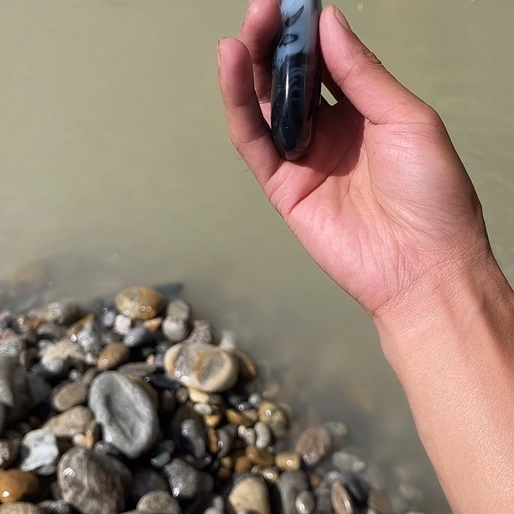未镶嵌和田玉(糖玉)珠宝奇石