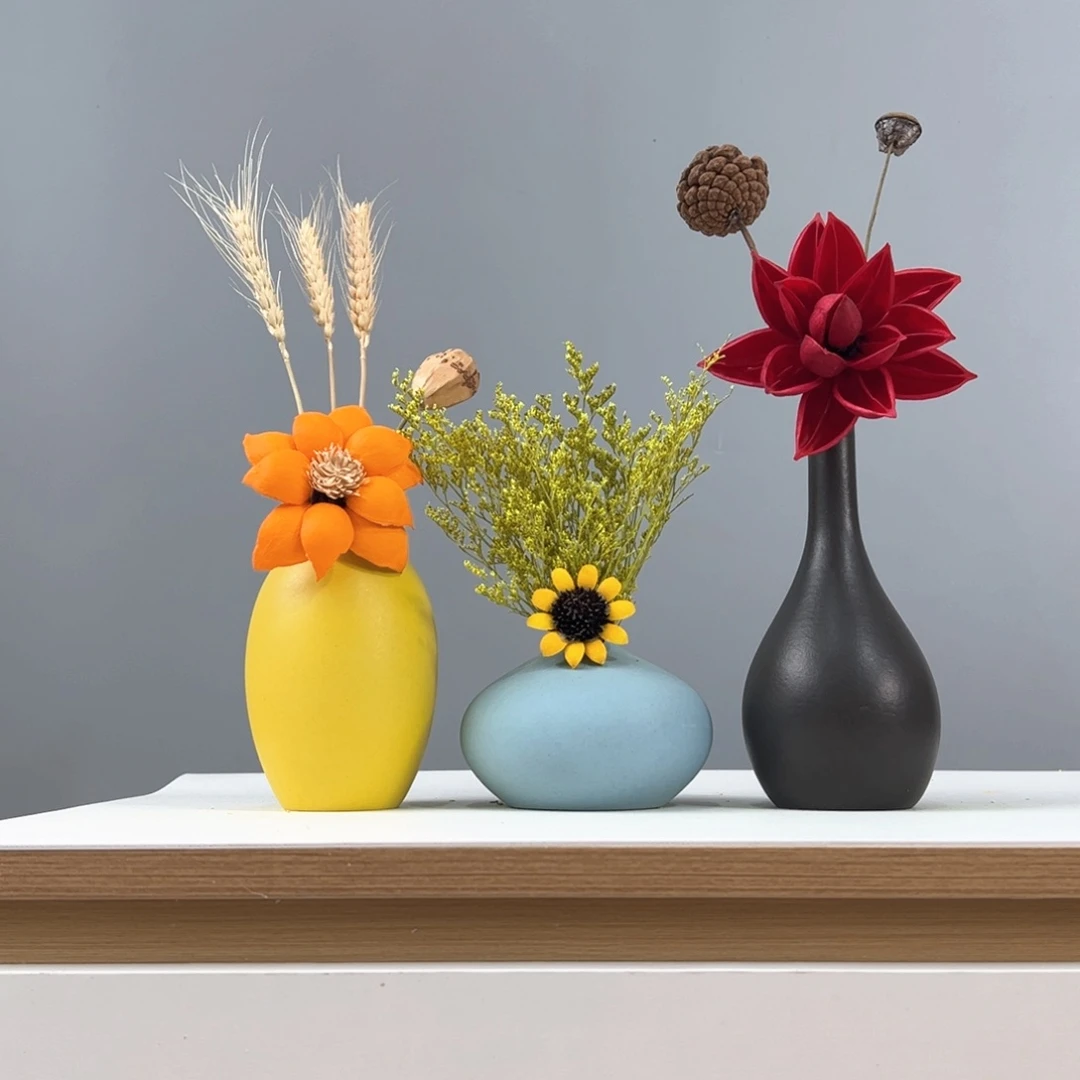 瓶花瓶带花高度20-30厘米左右