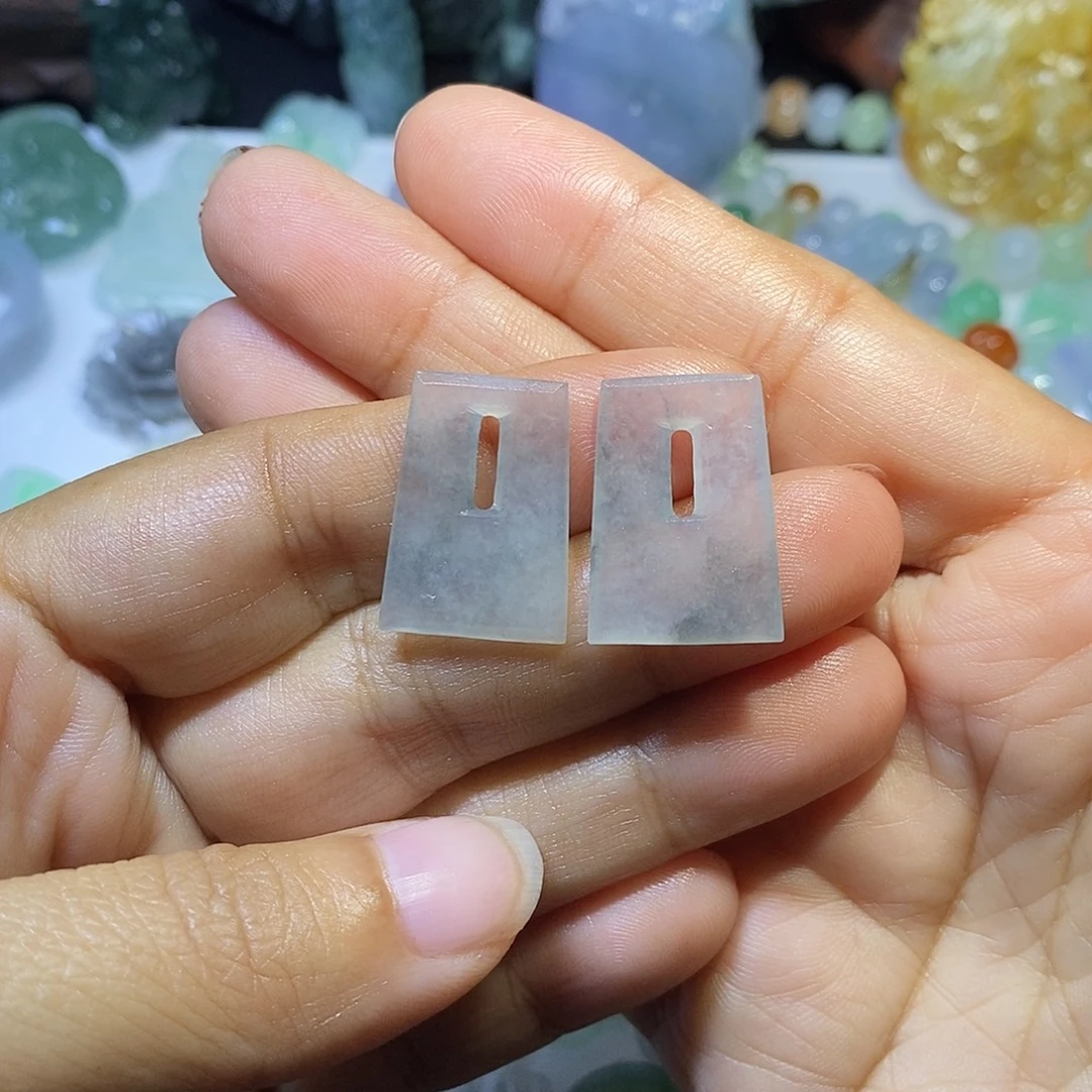 定制翡翠未镶嵌方扣一对