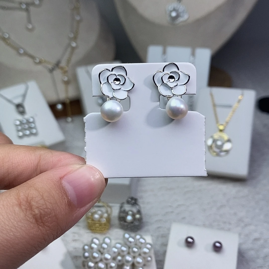 银S925镶嵌淡水珍珠耳饰