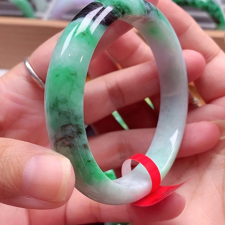 未镶嵌手镯翡翠翡翠