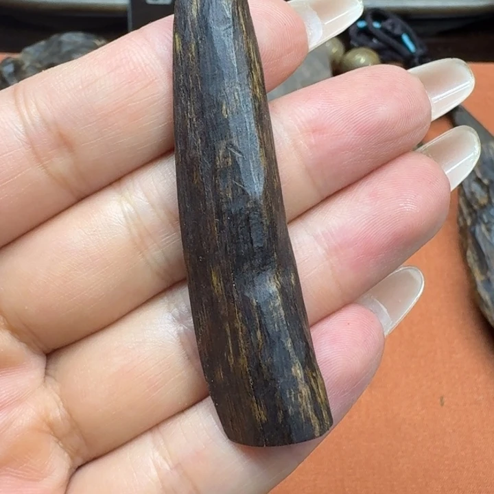 大叶紫檀（黑酸枝木类）