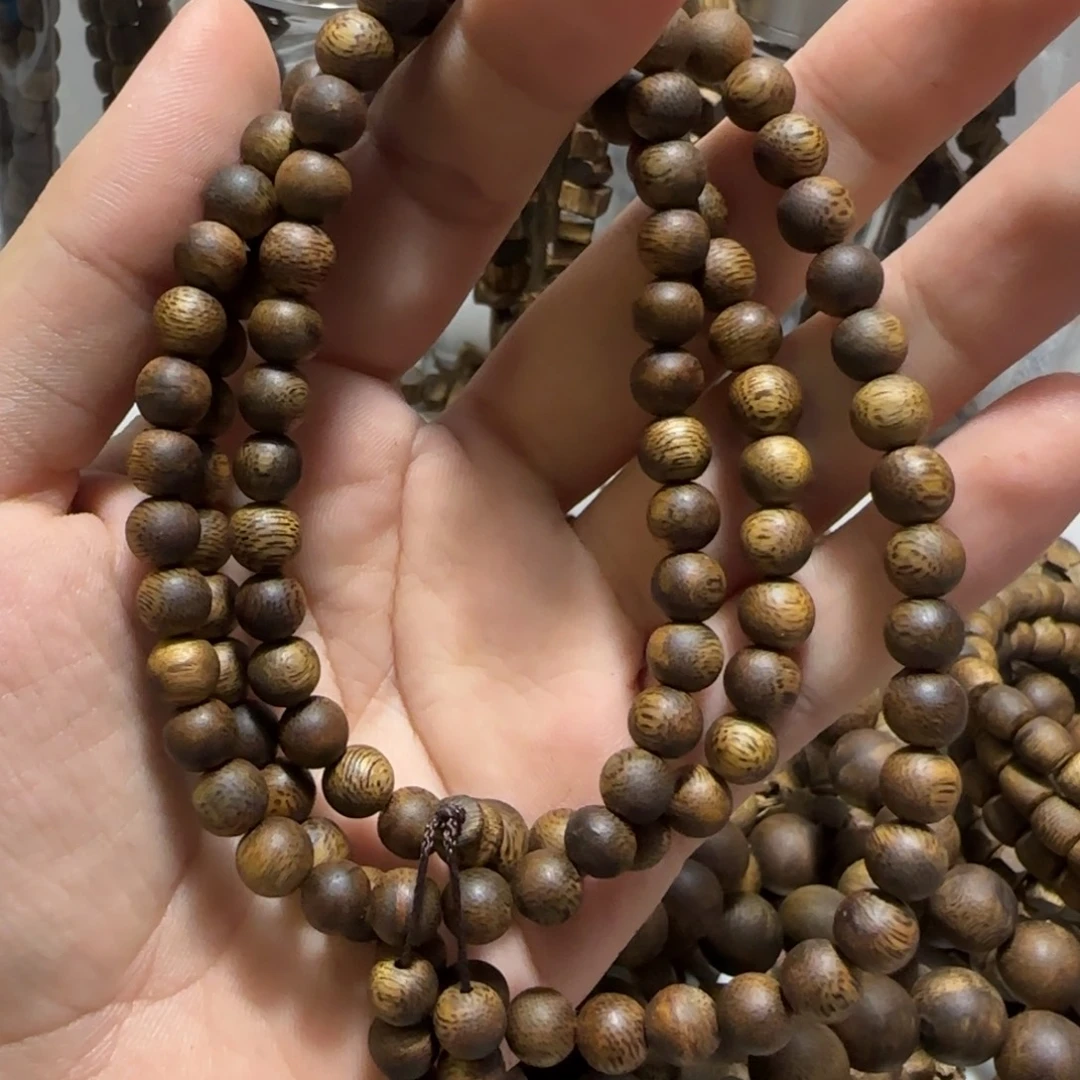 沉香碎屑沉香莺歌绿奇楠06规格多圈18克➕