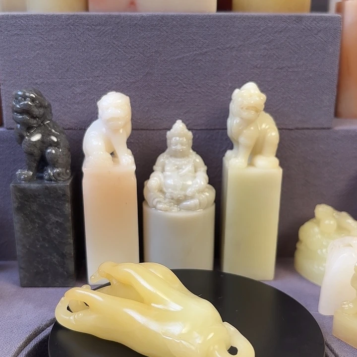 寿山石印石寿山石芙蓉瑕