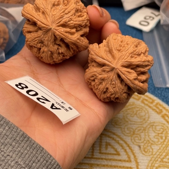 吊坠文玩核桃核桃
