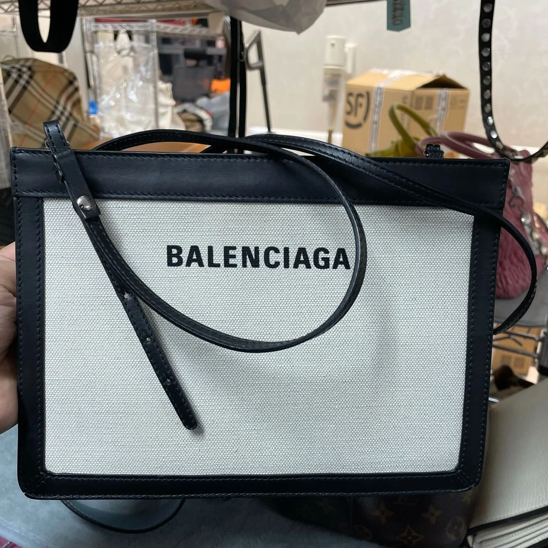 95新 Balenciaga/巴黎世家 小野专属/单肩包/DY9330