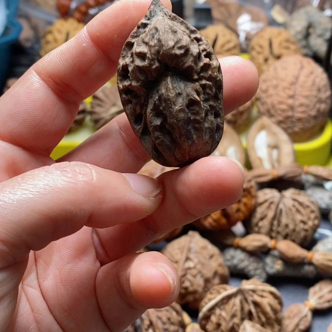 文玩核桃吊坠核桃50