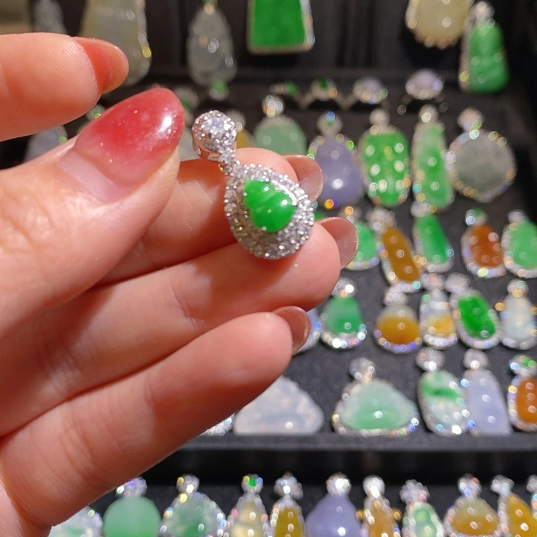 颈饰银S925镶嵌翡翠天然翡翠