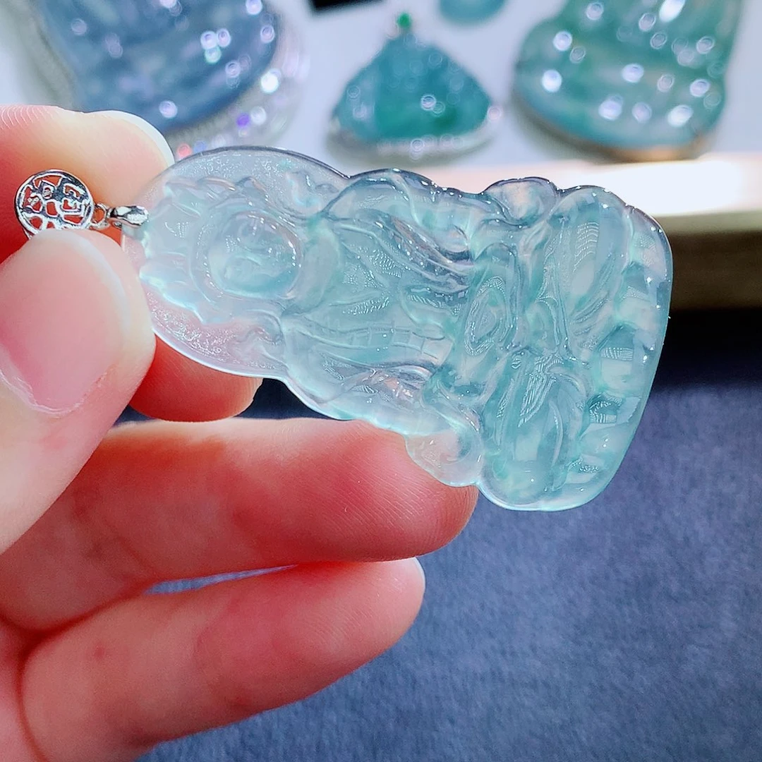 翡翠未镶嵌颈饰翡翠