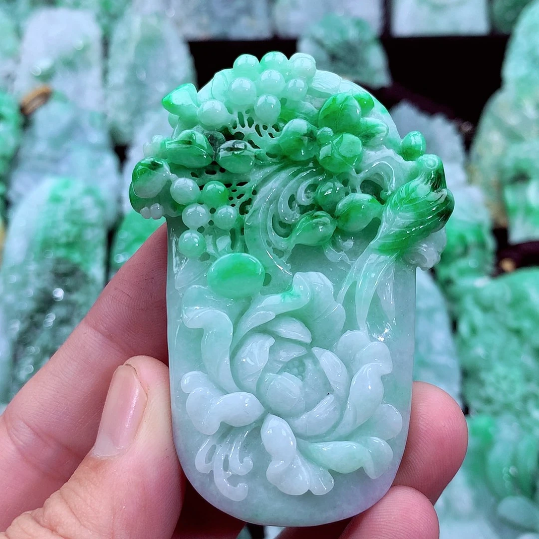 正***翡翠未镶嵌吊坠(不含链)