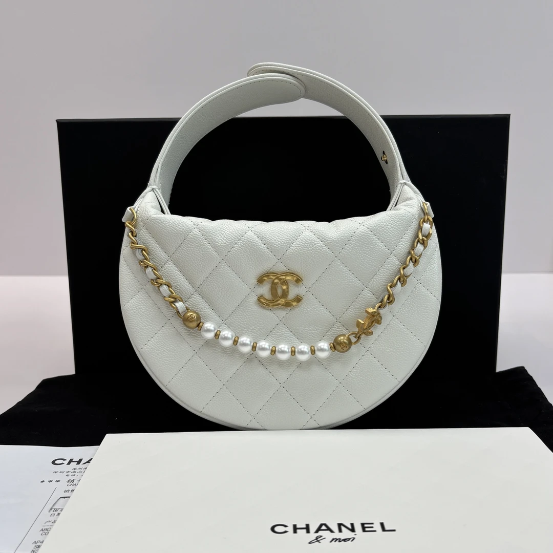99新 Chanel/香奈儿 25S白金珍珠呼啦圈手提包 10641