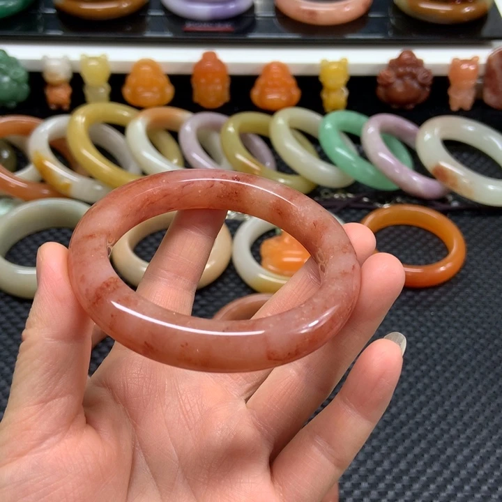 石英质玉未镶嵌手镯