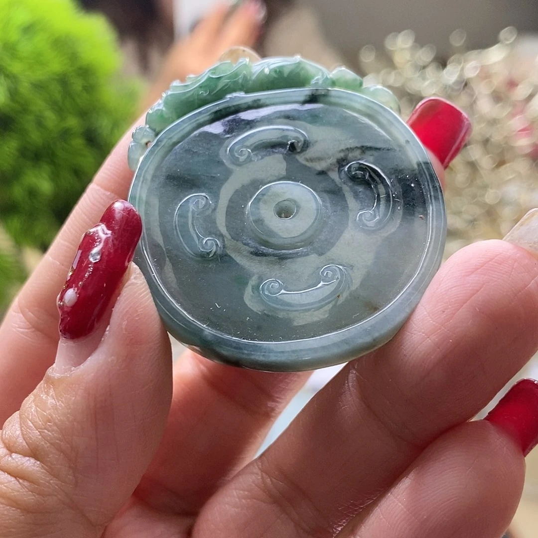 【闪购商品】翡翠颈饰未镶嵌仿古