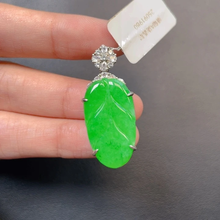 翡翠银S925镶嵌吊坠(不含链)