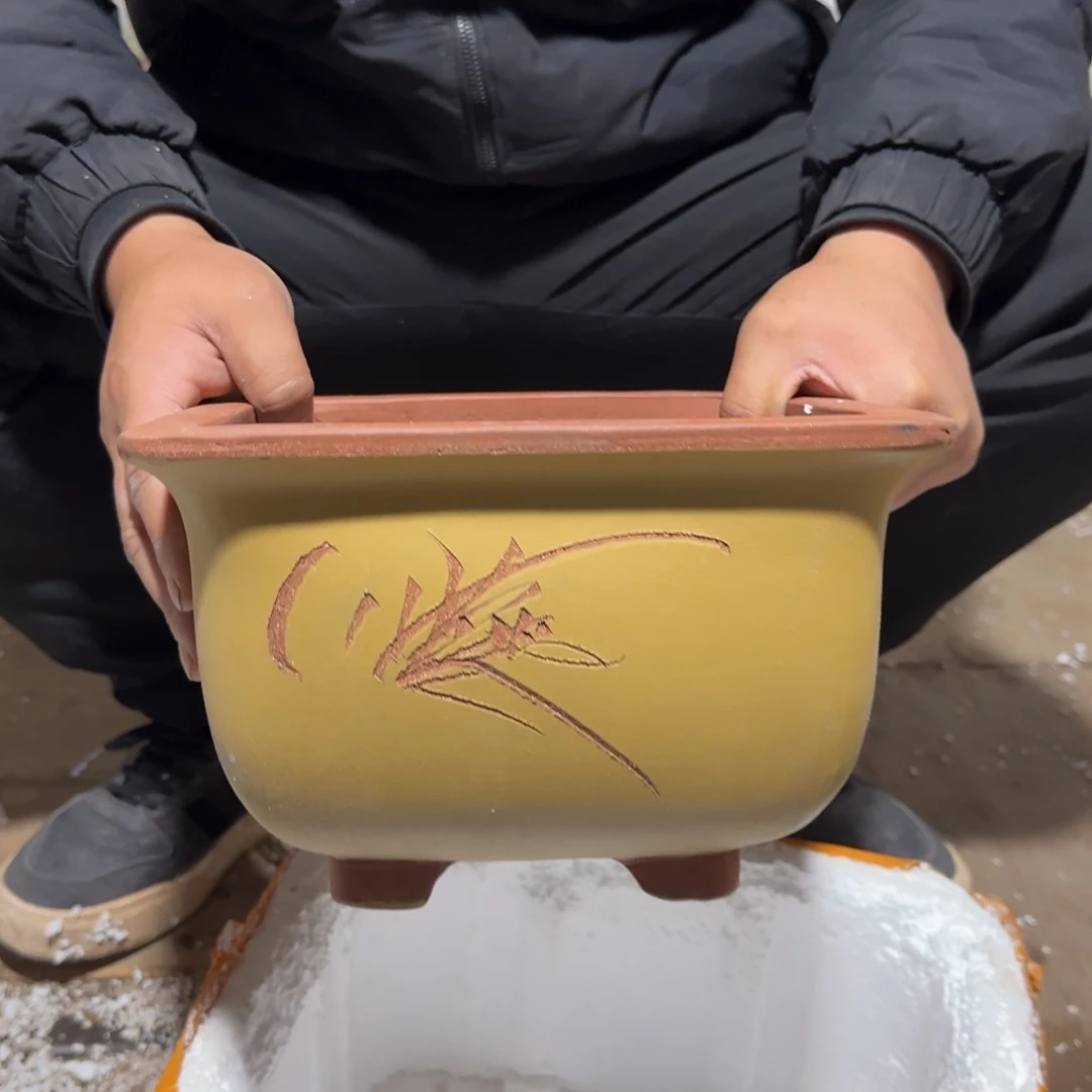 紫砂花盆瑕疵是我