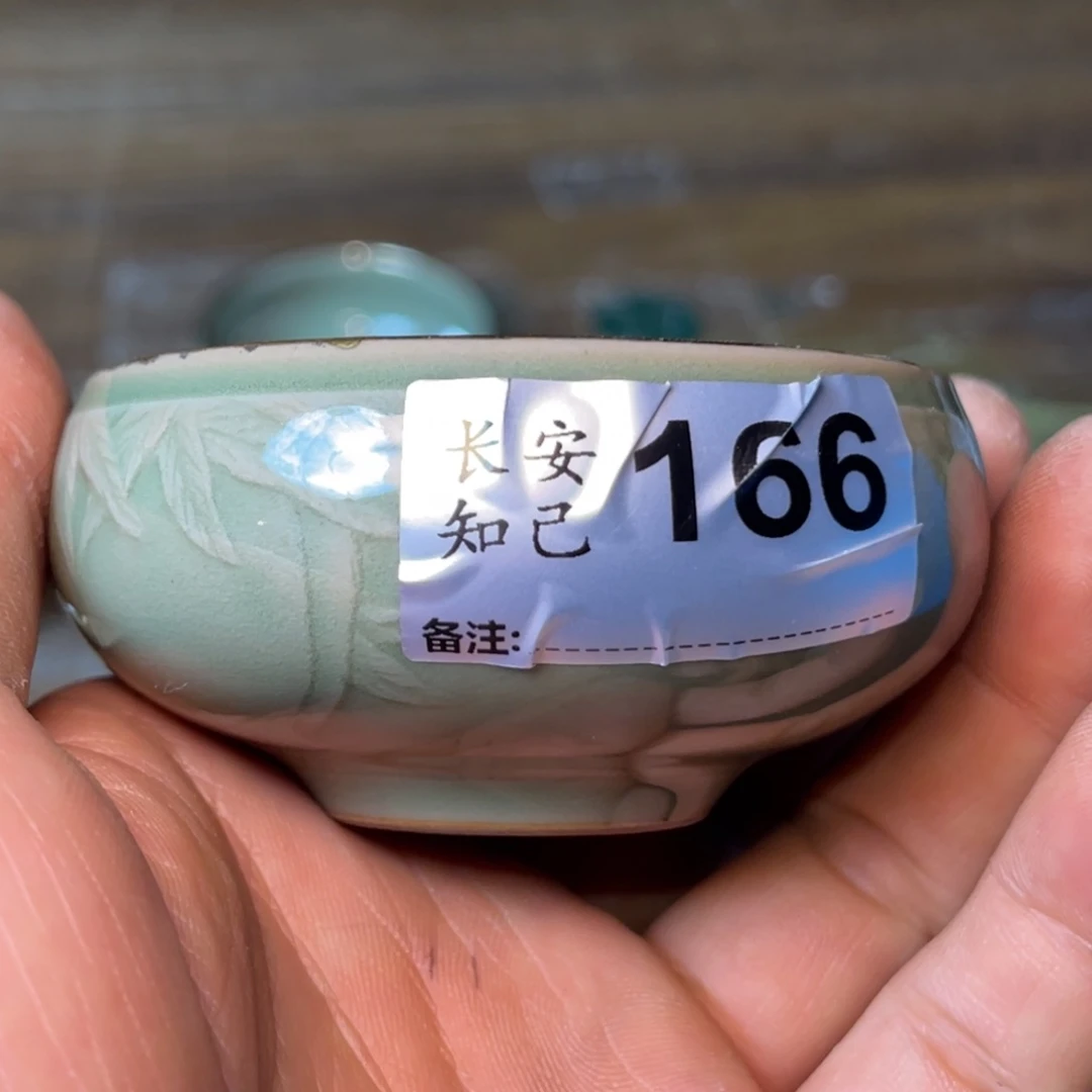 手工干刻小金钵 166 号