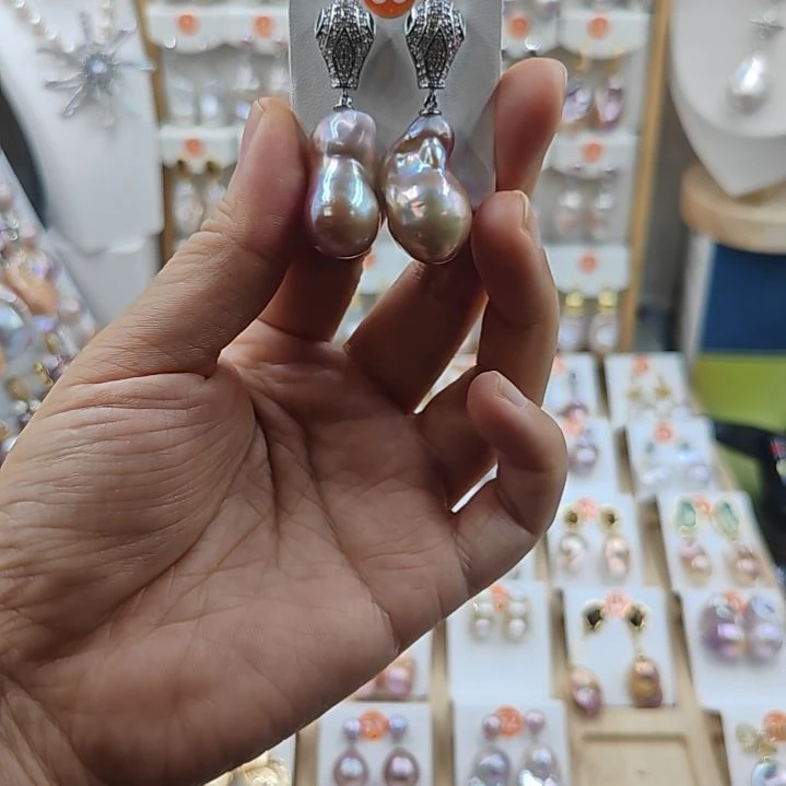 银S925镶嵌淡水珍珠耳饰