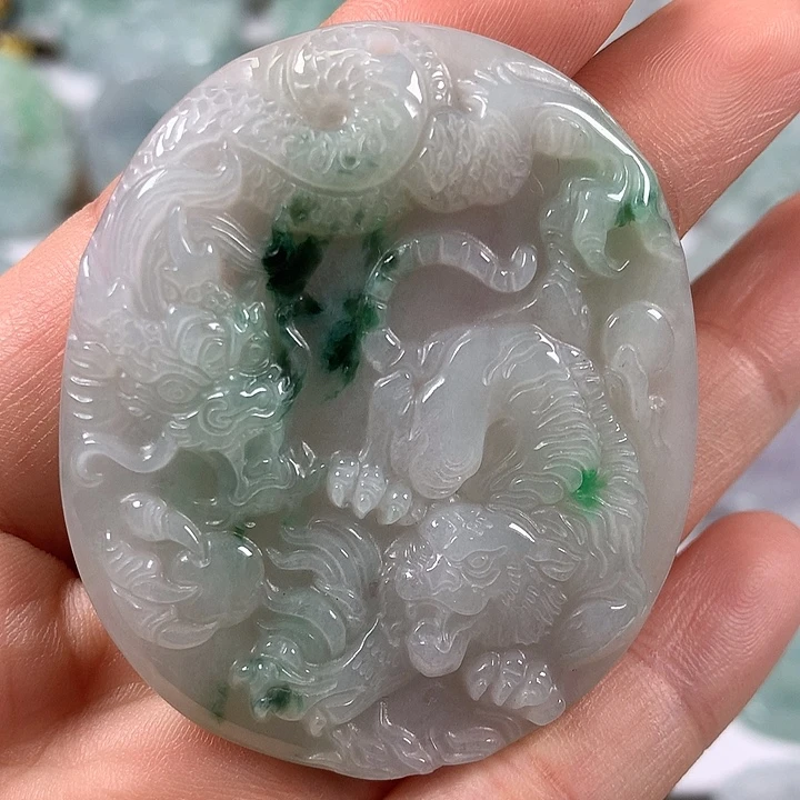颈饰未镶嵌翡翠虎牌福利
