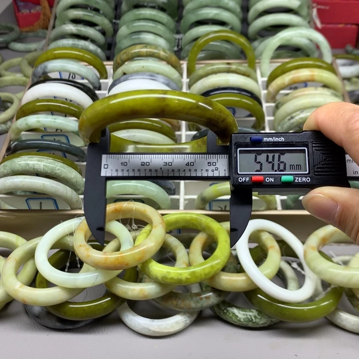 未镶嵌蛇纹石玉手镯22