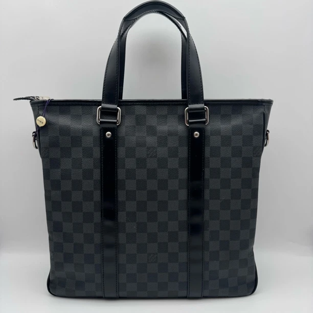 95新 LouisVuitton/路易威登 97新黑色棋盘格手提包/男士经典2096