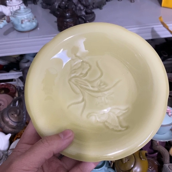 陶瓷艺术品及陶瓷壶