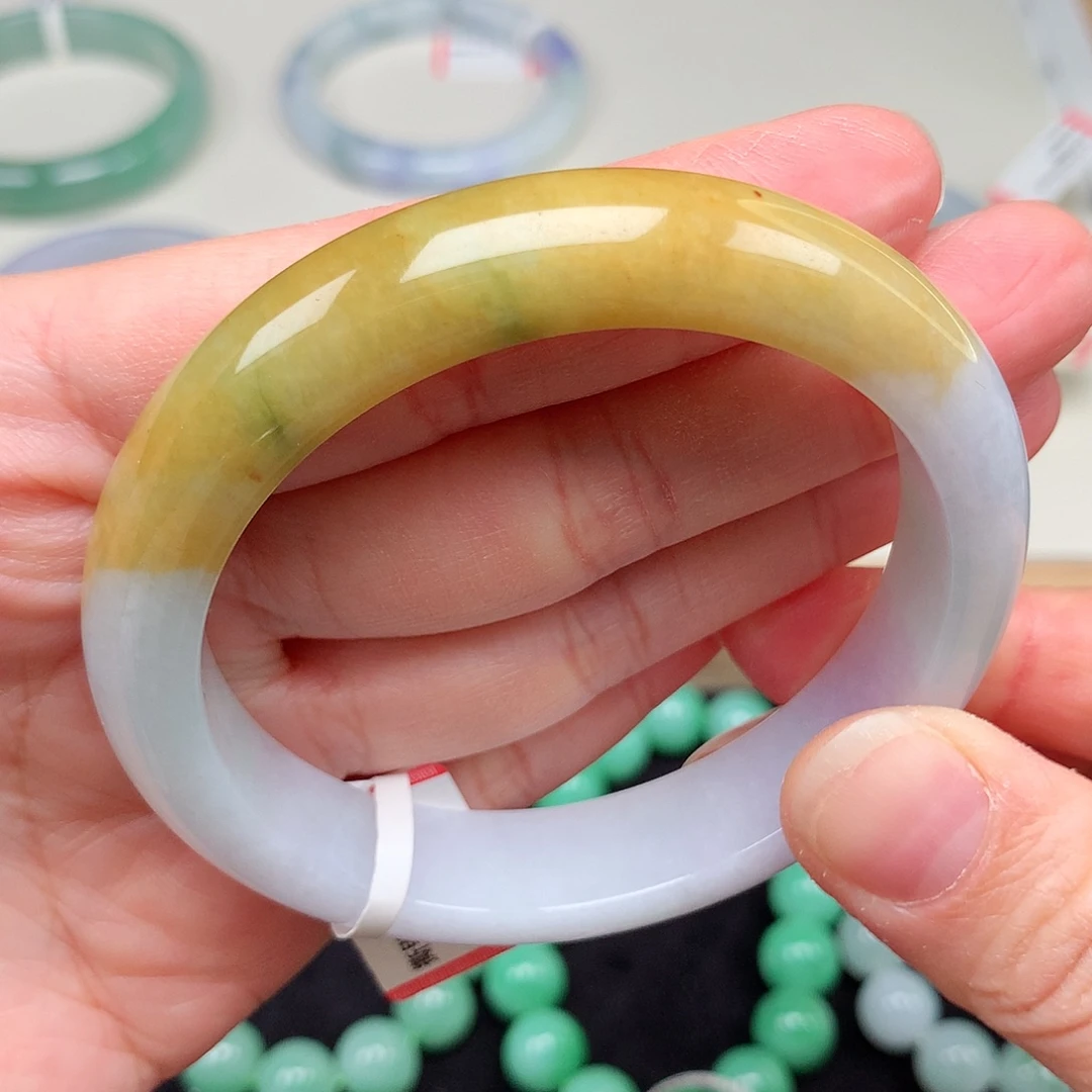 翡翠未镶嵌手镯56圈