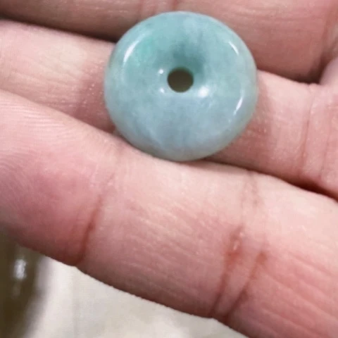 【闪购商品】翡翠颈饰未镶嵌平安扣