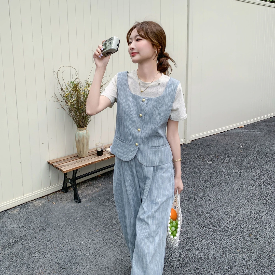 韩系小香风马甲套装女夏季2025年新款气质高级感t恤阔腿裤三件套