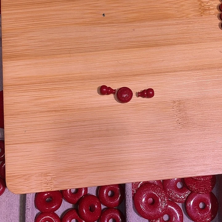 天然辰砂红晶砂马定制酒红色手编绳