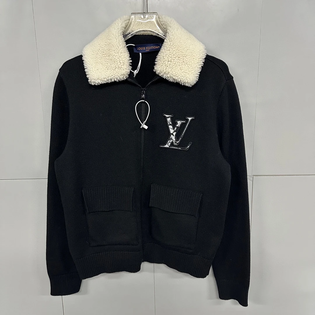全新未使用 LouisVuitton/路易威登 SS24毛领针织外套XS码P00770