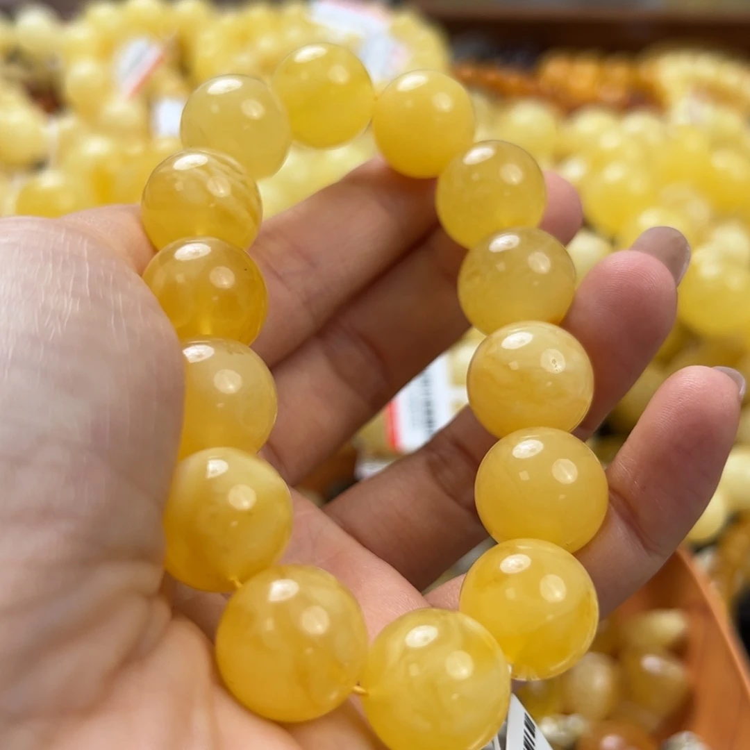 未镶嵌琥珀珠宝奇石