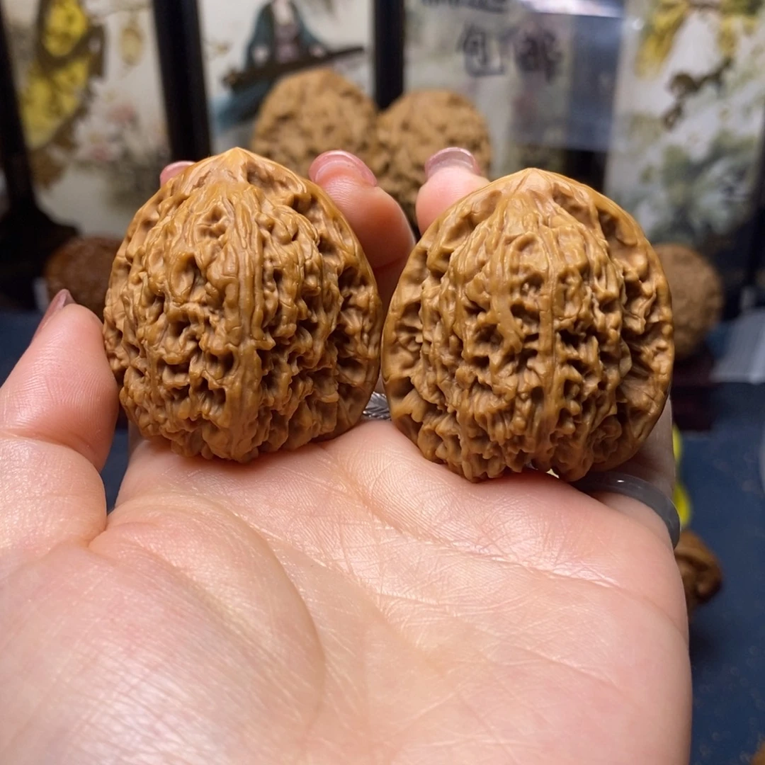 吊坠文玩核桃南疆石38尺03