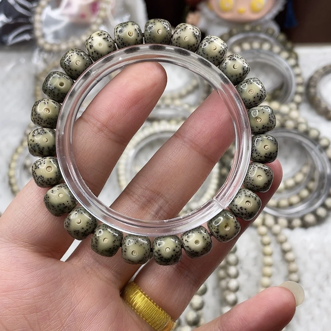 星月菩提吊坠星月10尺寸绿包白黄金瞳