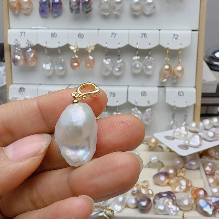 淡水珍珠颈饰未镶嵌