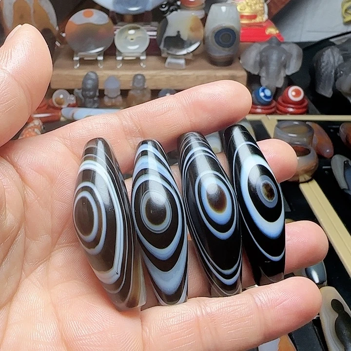 玛瑙/玉髓颈饰未镶嵌谦**下