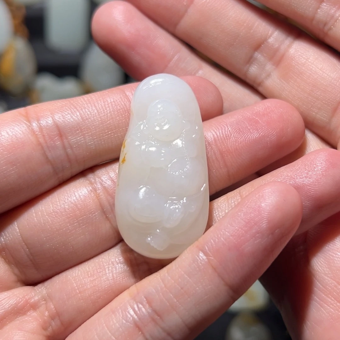 和田玉颈饰未镶嵌W