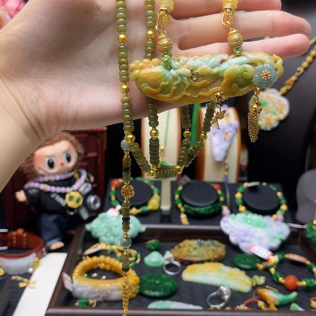 银S925镶嵌颈饰水晶如意牡丹