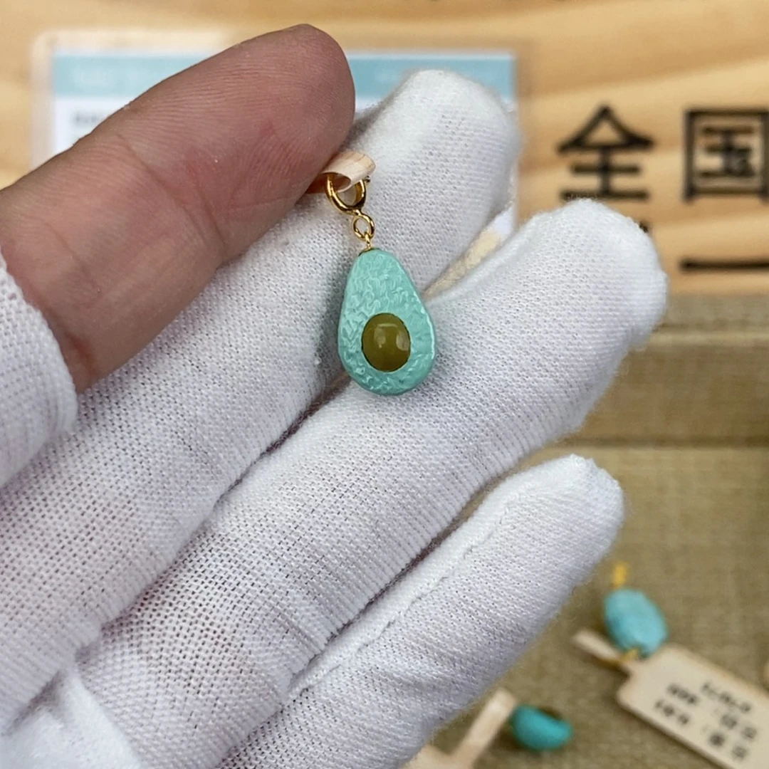 未镶嵌绿松石珠宝奇石
