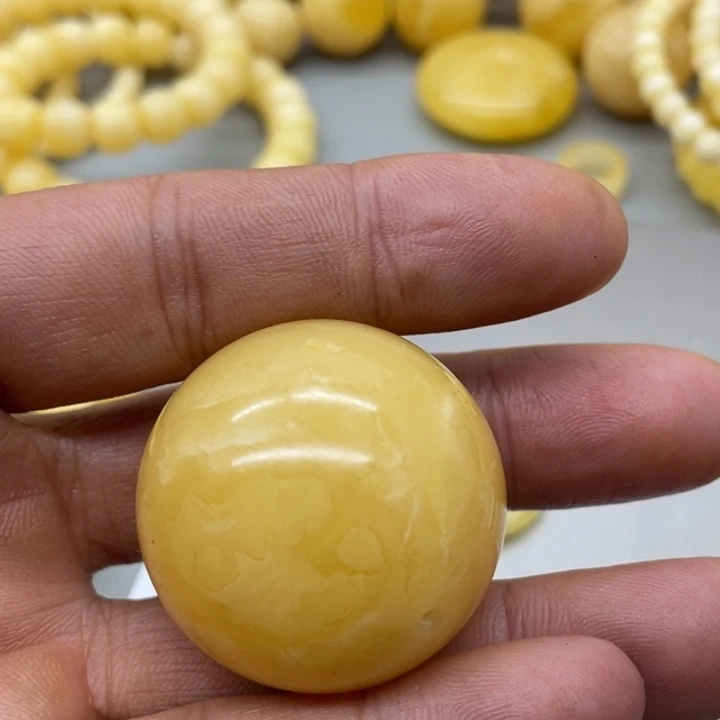 裸石琥珀未镶嵌珠子