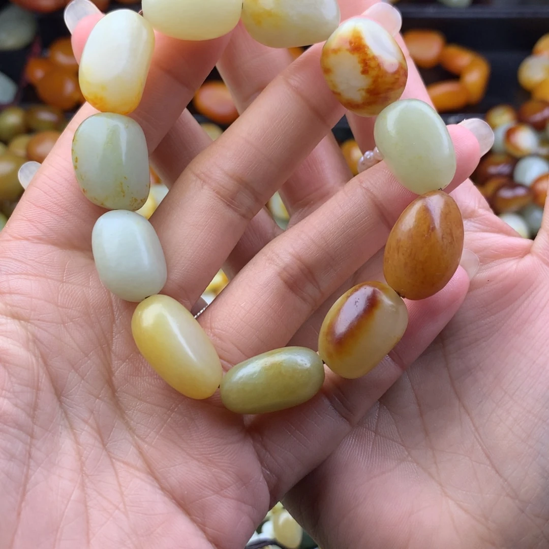 和田玉未镶嵌手链