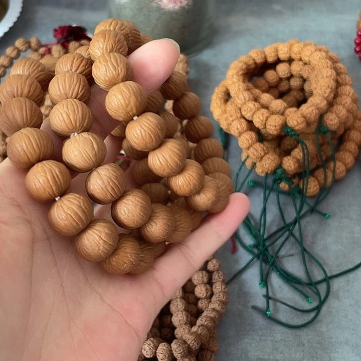 金刚菩提吊坠猴头手串