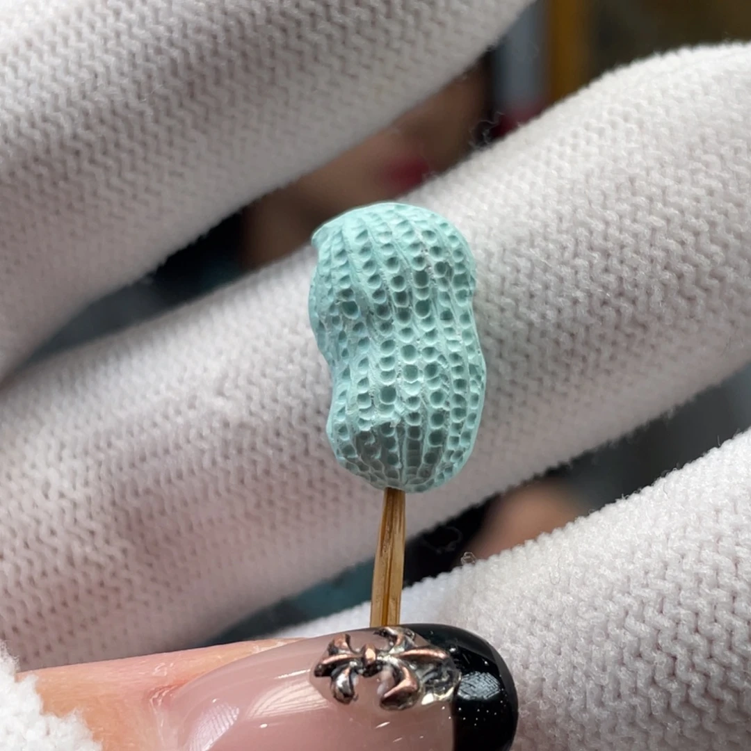 绿松石未镶嵌挂件