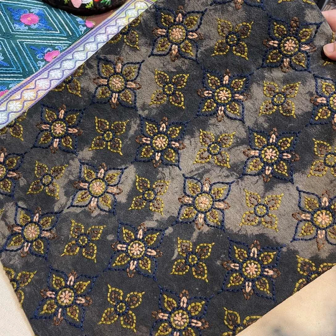 规格29.37刺子绣茶席