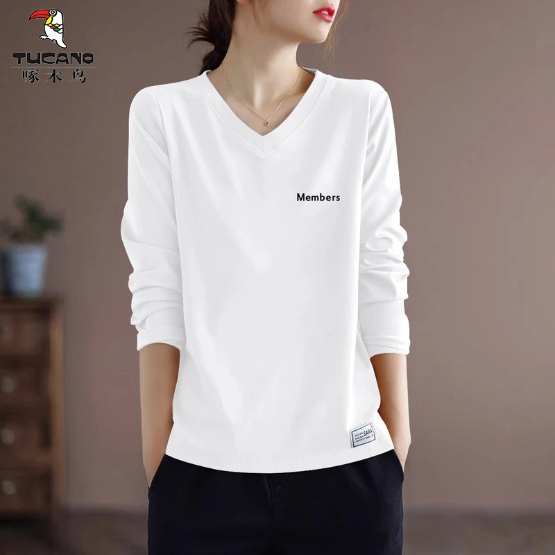 啄木鸟2025年春秋季休闲百搭V领长袖T恤新款女士减龄创意印花上衣