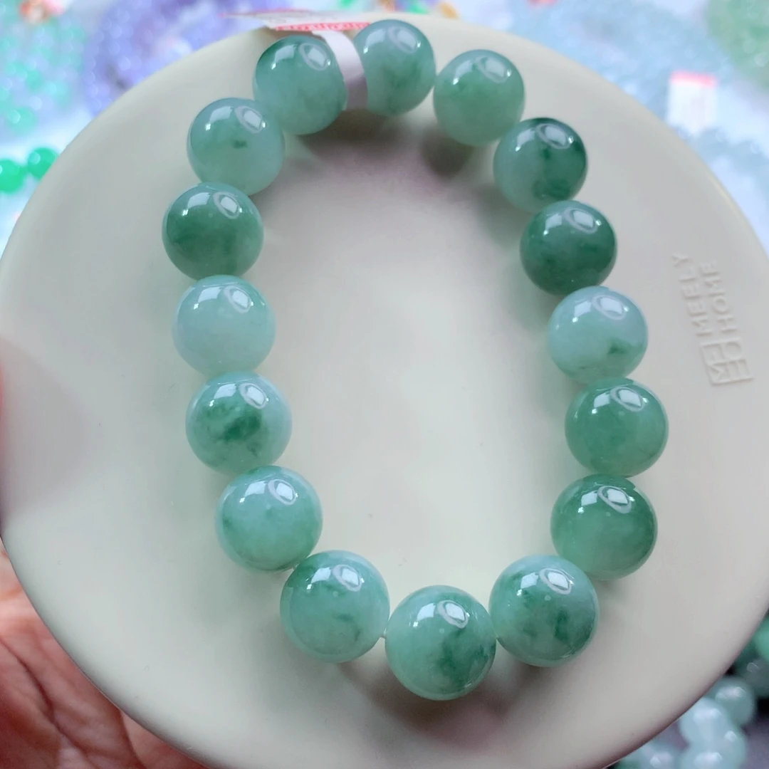 翡翠未镶嵌手链卡12.6