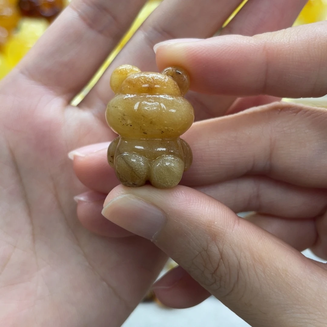 未镶嵌琥珀裸石天然琥珀金沙熊4.2克